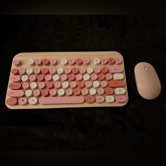 Wireless Keyboard - Picture 1 of 1